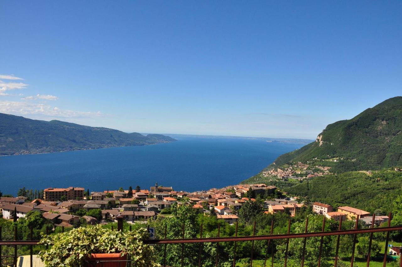 Stella Del Garda 2 Con Terrazza Apartment Тиняле Екстериор снимка