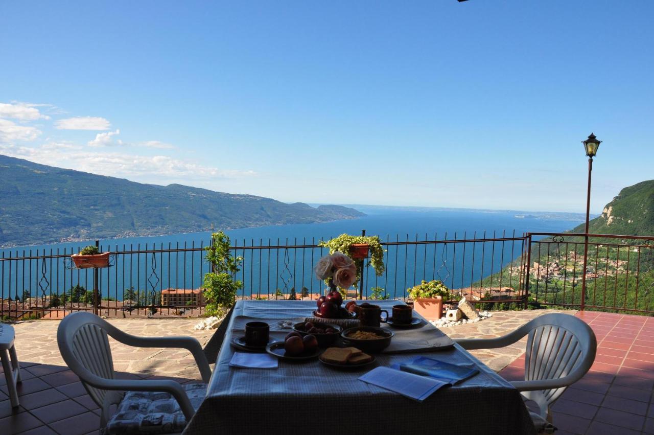 Stella Del Garda 2 Con Terrazza Apartment Тиняле Екстериор снимка