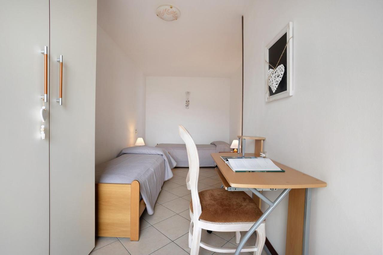 Stella Del Garda 2 Con Terrazza Apartment Тиняле Екстериор снимка
