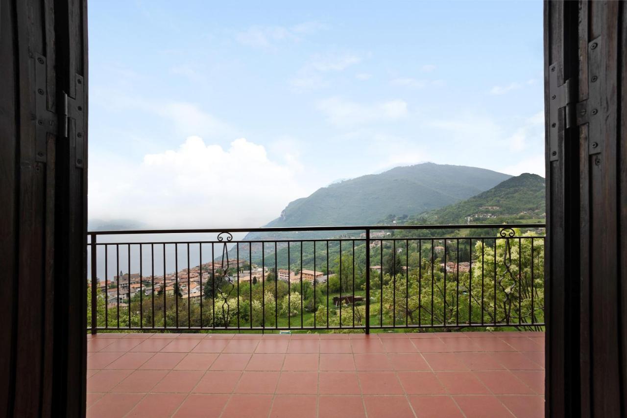 Stella Del Garda 2 Con Terrazza Apartment Тиняле Екстериор снимка